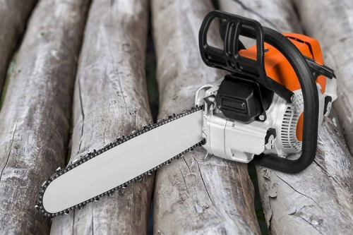 chainsaw