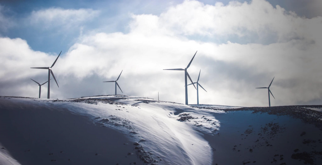 Wind energy equipment connectors